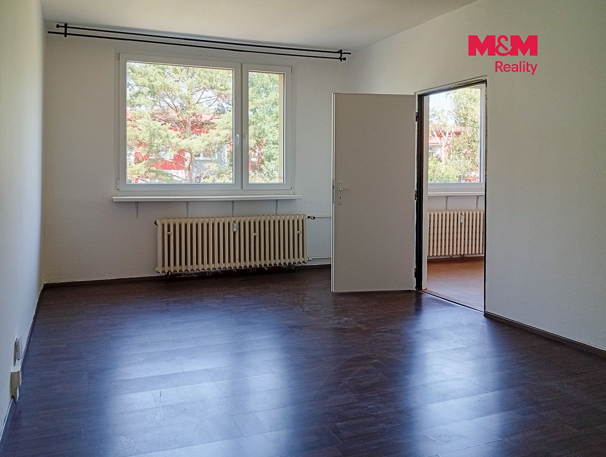 Pronájem bytu 2+1 62 m² – fotografie 3