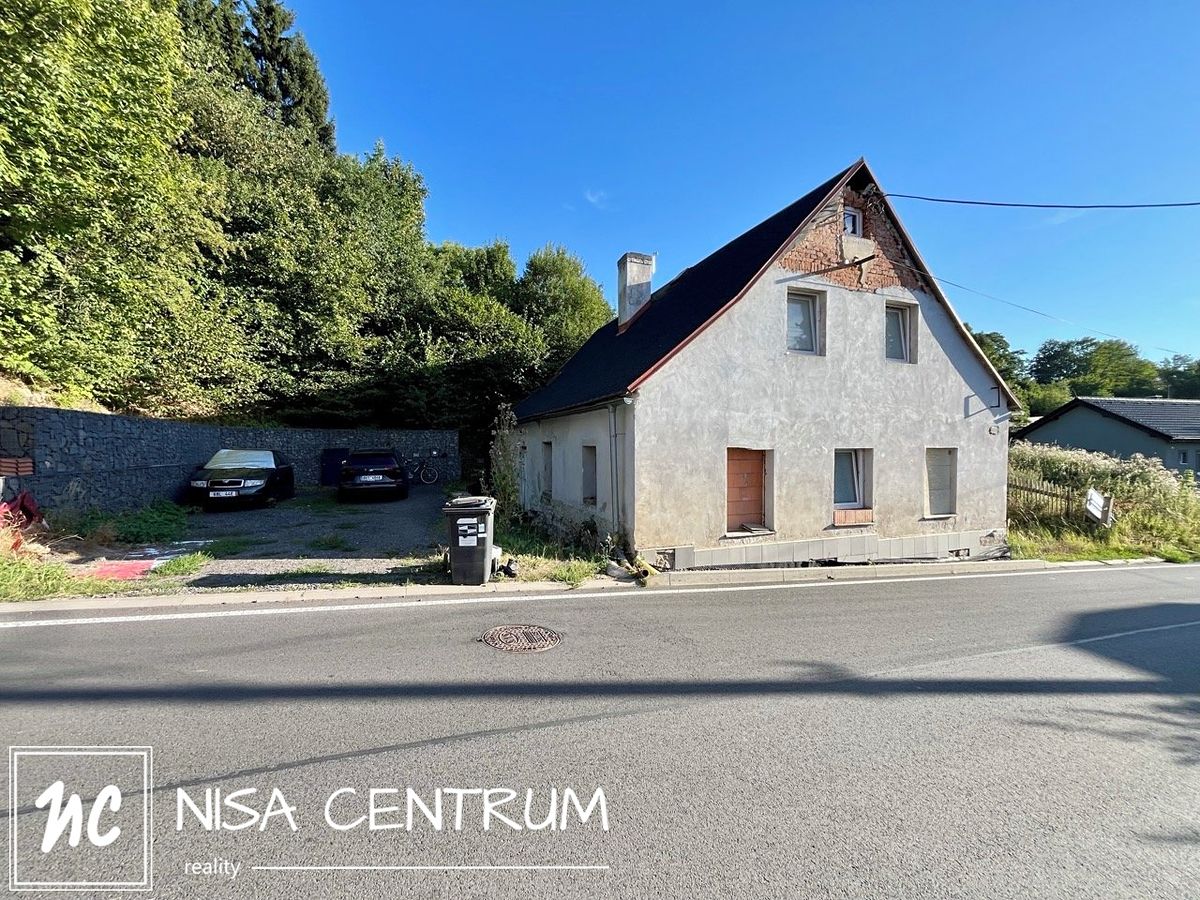 Prodej rodinného domu 200 m², pozemek 1135 m²