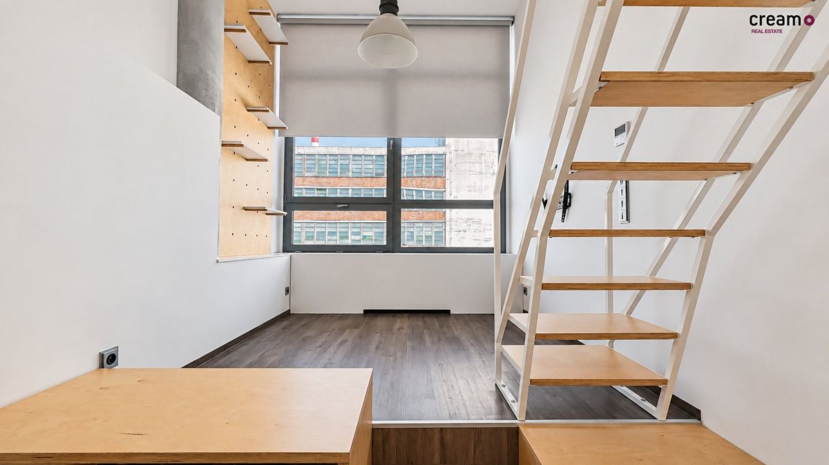 Pronájem bytu 1+kk 41 m² – fotografie 2