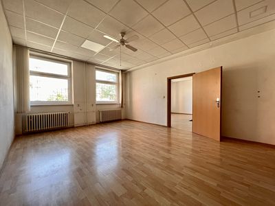 Pronájem kanceláře 98 m²