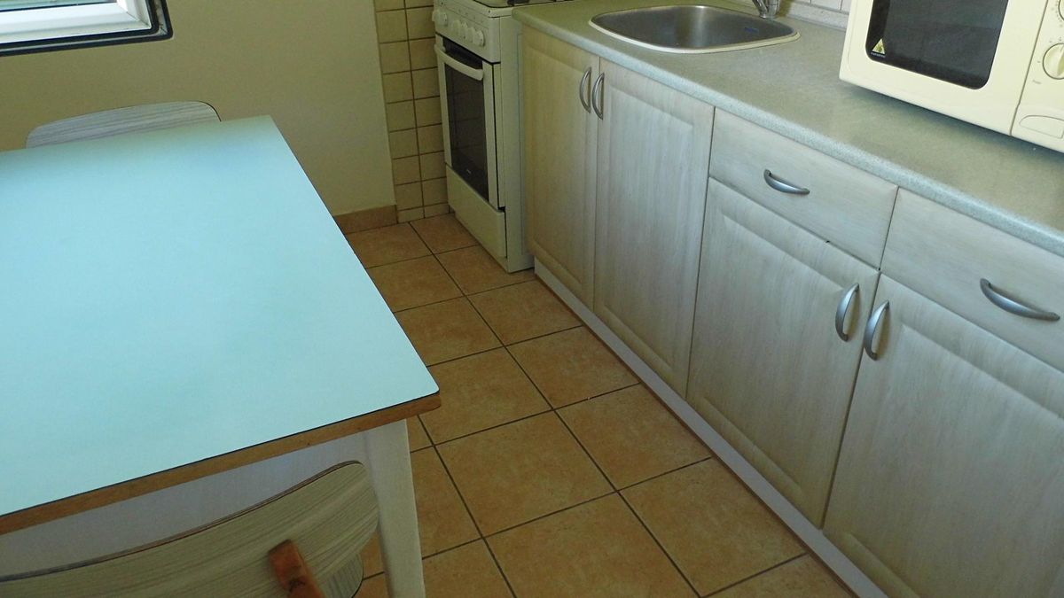 Pronájem bytu 2+1 64 m² – fotografie 3