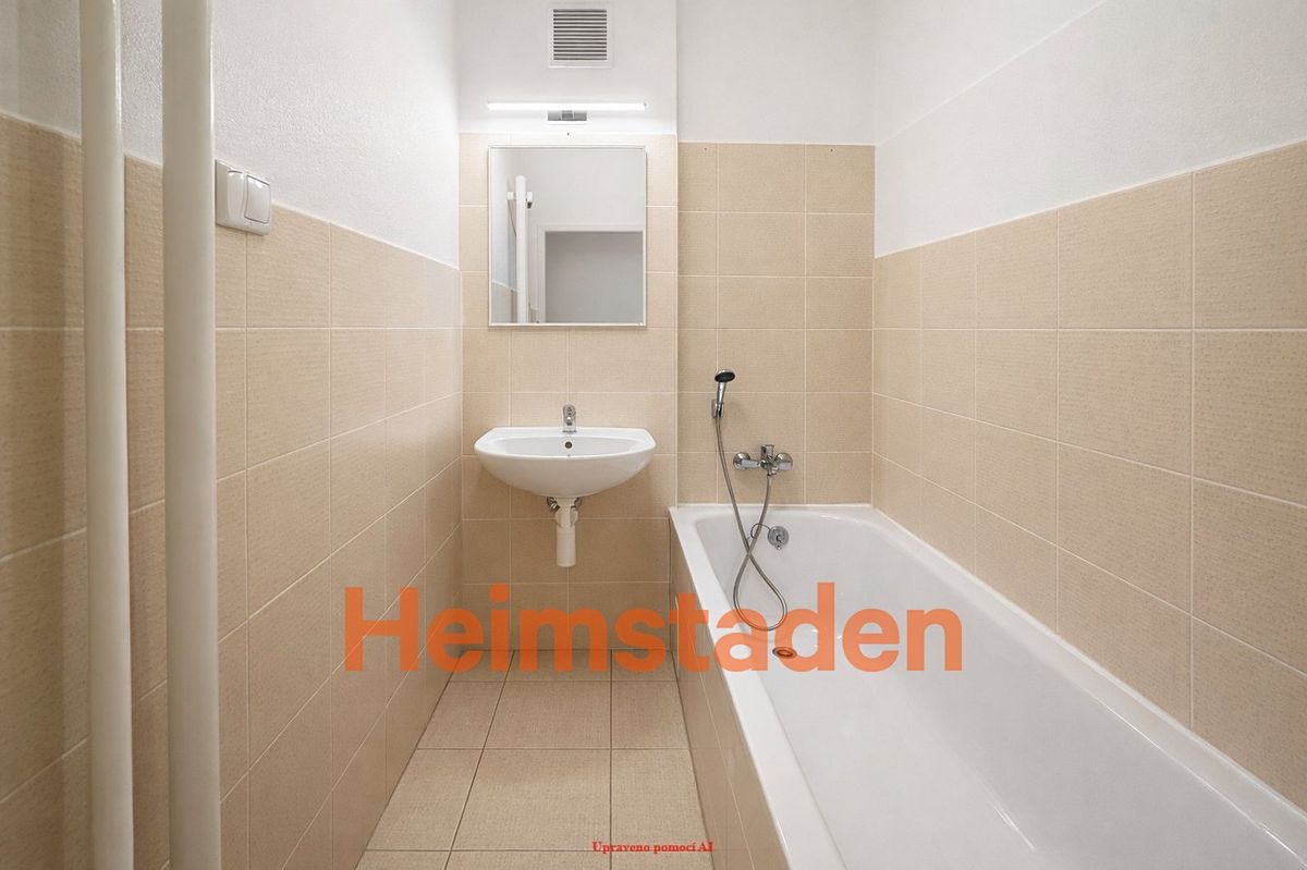 Pronájem bytu 2+1 56 m² – fotografie 4