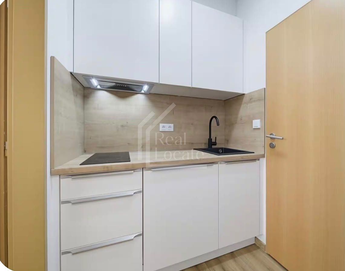 Pronájem bytu 1+kk 25 m² – fotografie 2