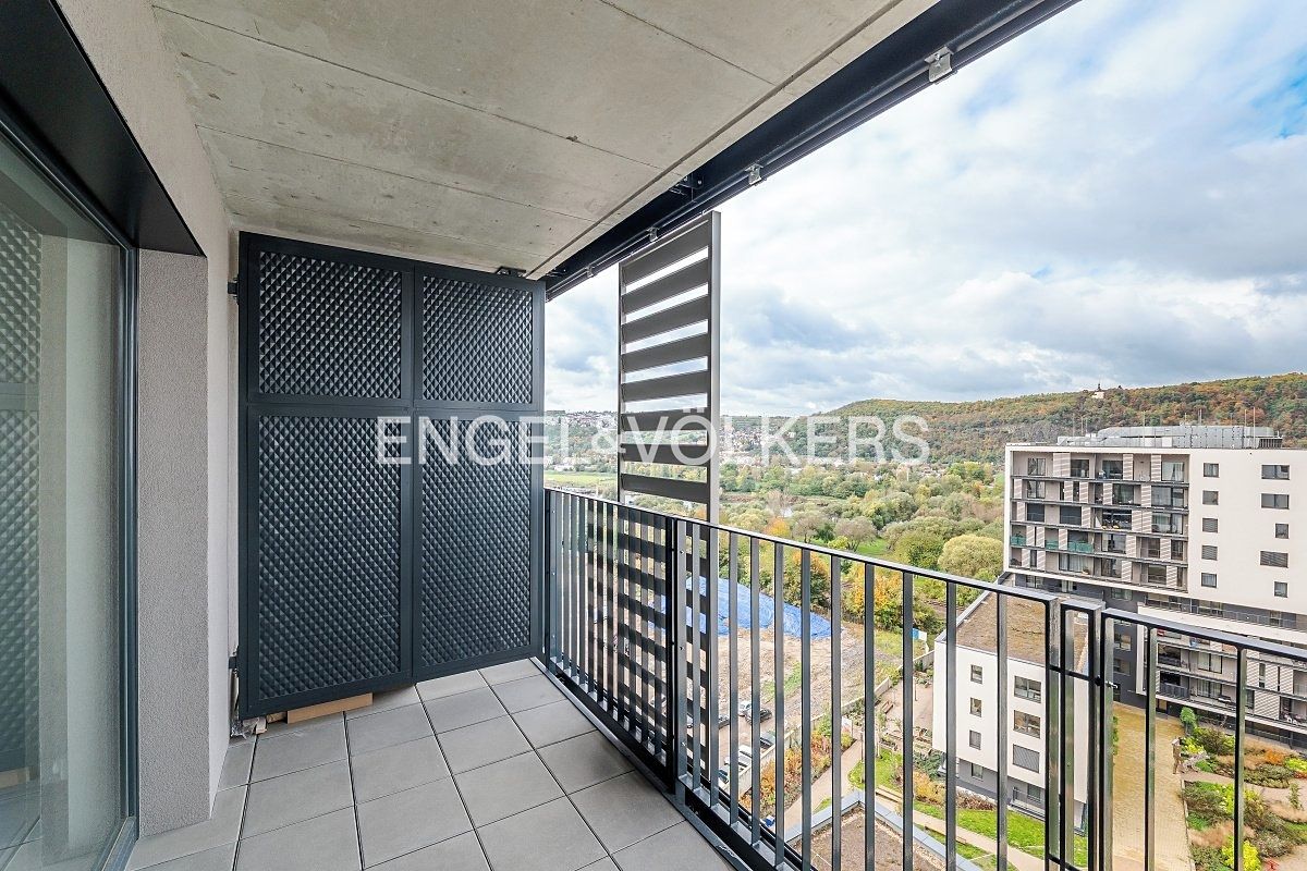 Pronájem bytu 1+kk 32 m² – fotografie 2