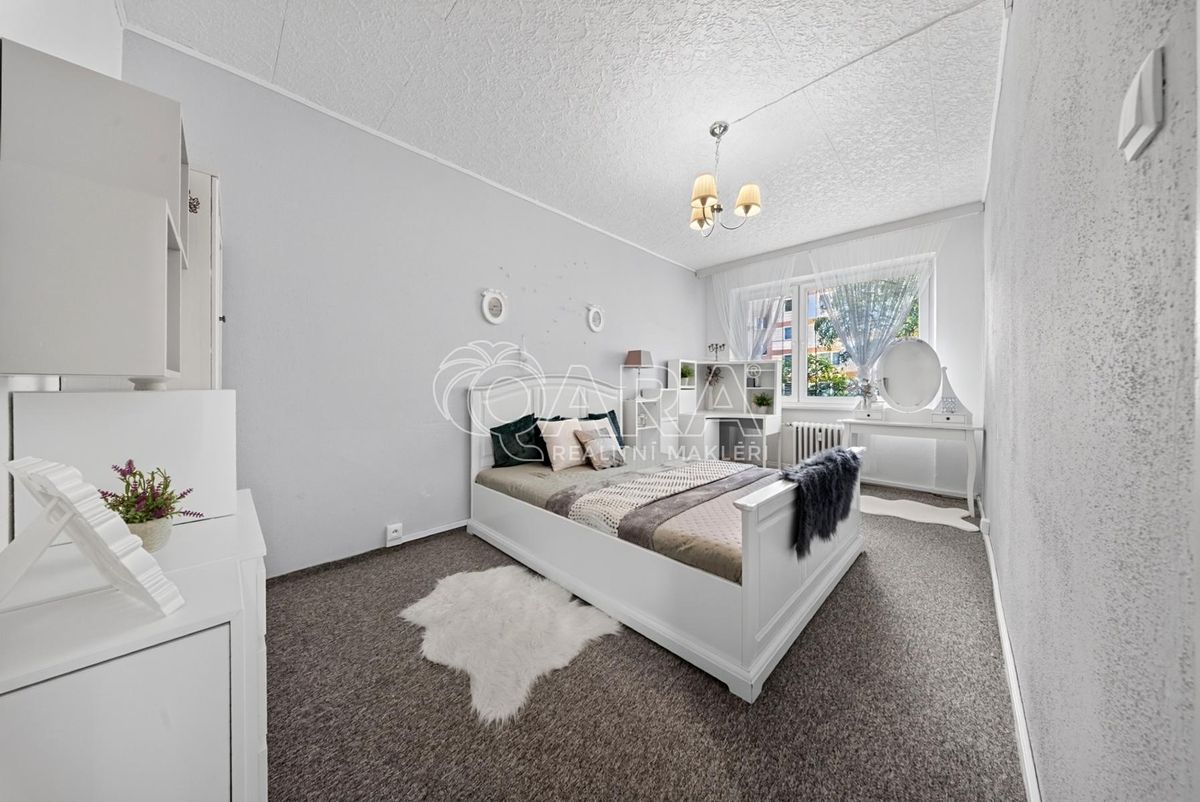 Pronájem bytu 2+kk 50 m² – fotografie 3
