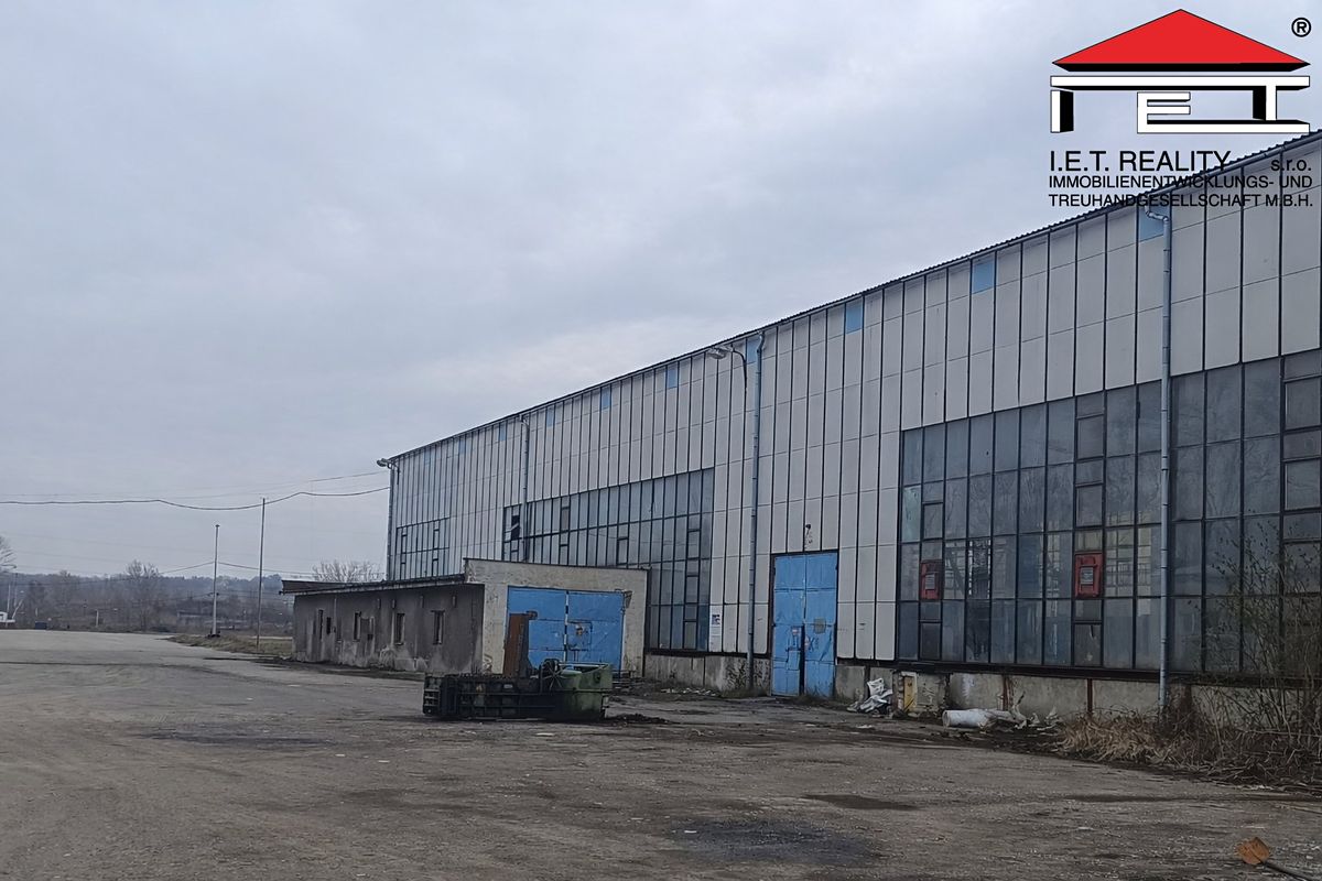 Pronájem skladového prostoru 860 m²