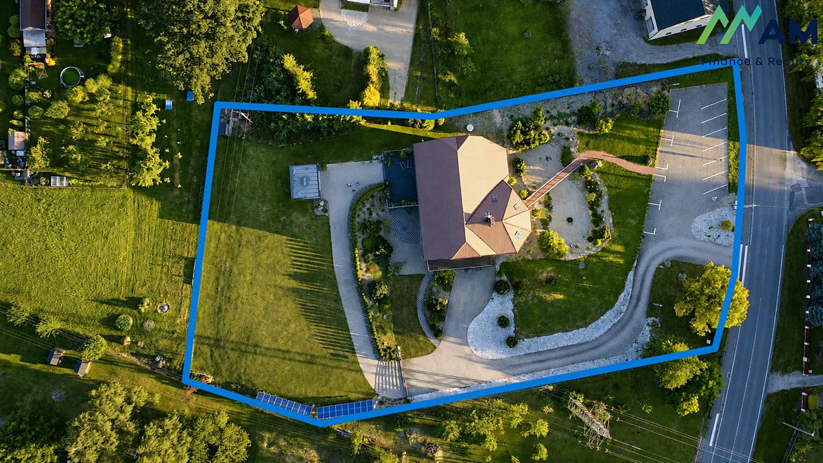Prodej vily 758 m², pozemek 5020 m² – fotografie 4
