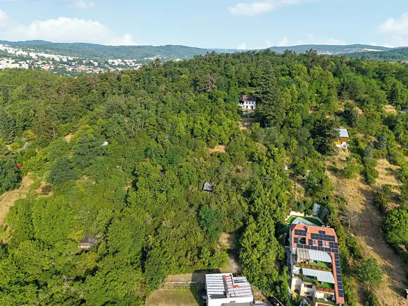 Prodej zahrady 2516 m², Brno – náhled fotky 2