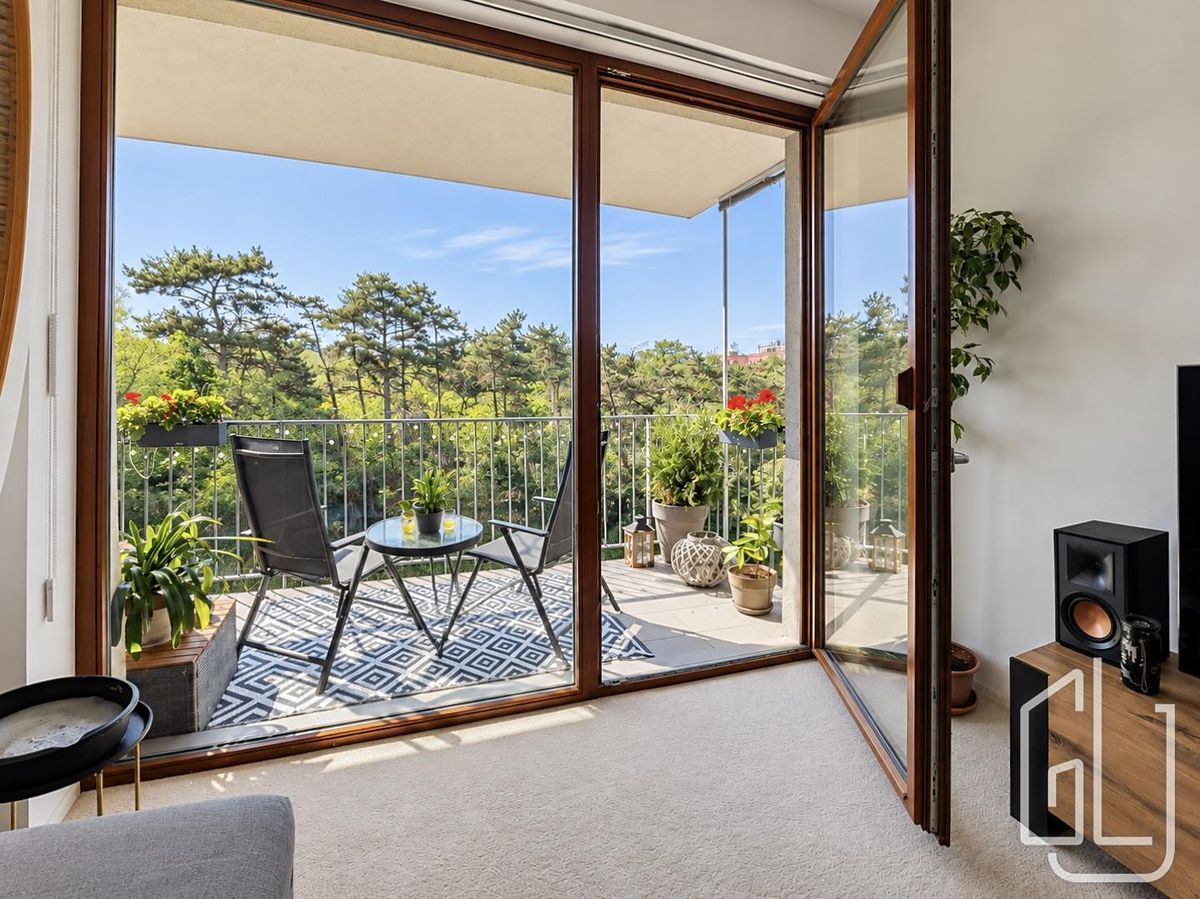 Pronájem bytu 2+kk 58 m²
