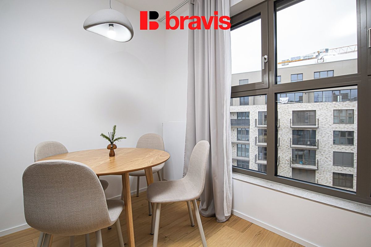 Pronájem bytu 2+kk 59 m² – fotografie 2