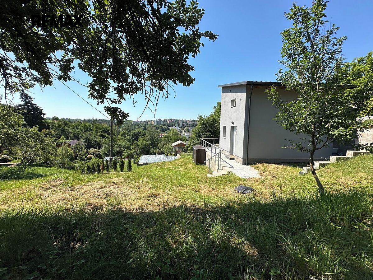 Prodej chaty 41 m², pozemek 30 m² – fotografie 3