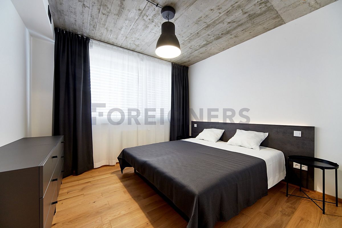 Pronájem bytu 2+kk 47 m² – fotografie 4