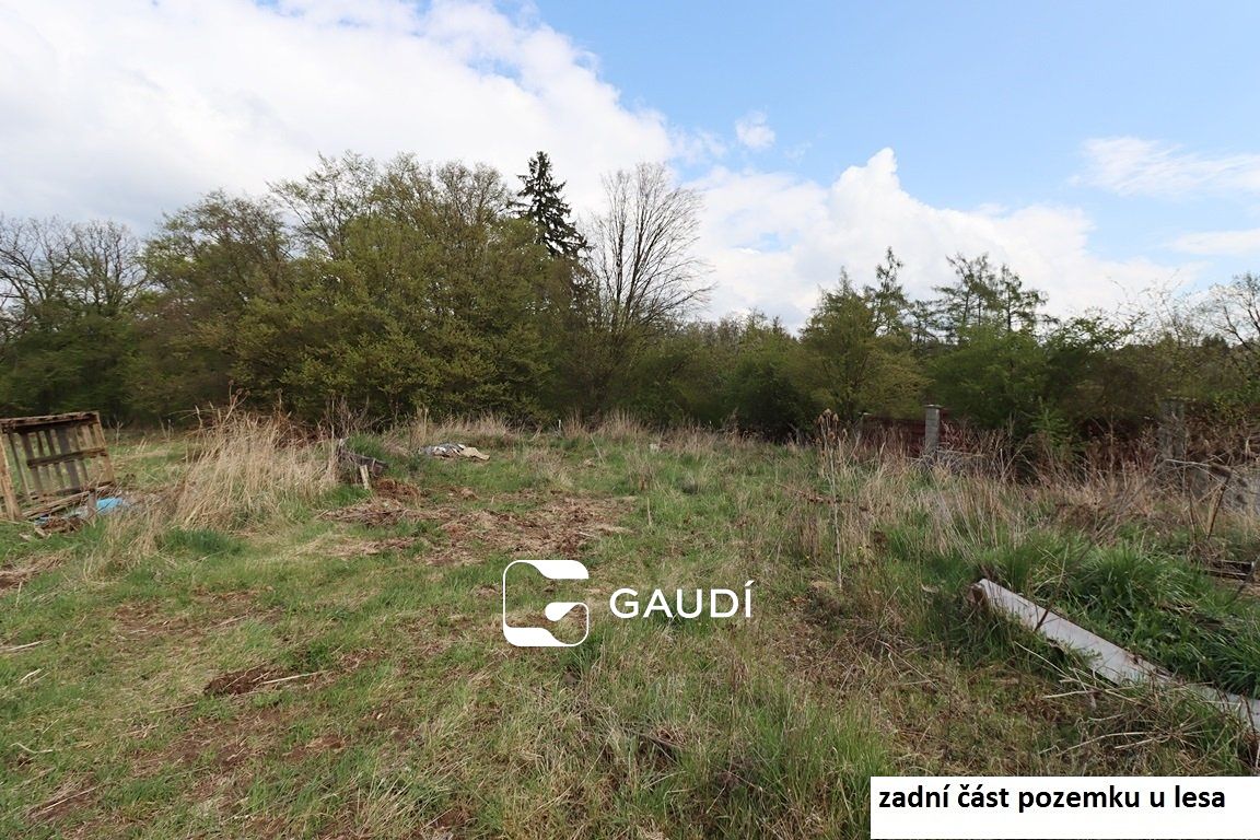 Prodej stavebního pozemku 1106 m² – fotografie 3