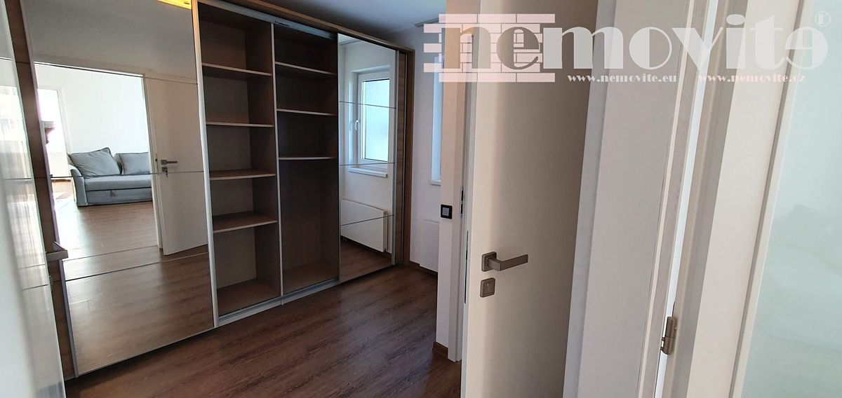 Pronájem bytu 2+kk 55 m² – fotografie 4