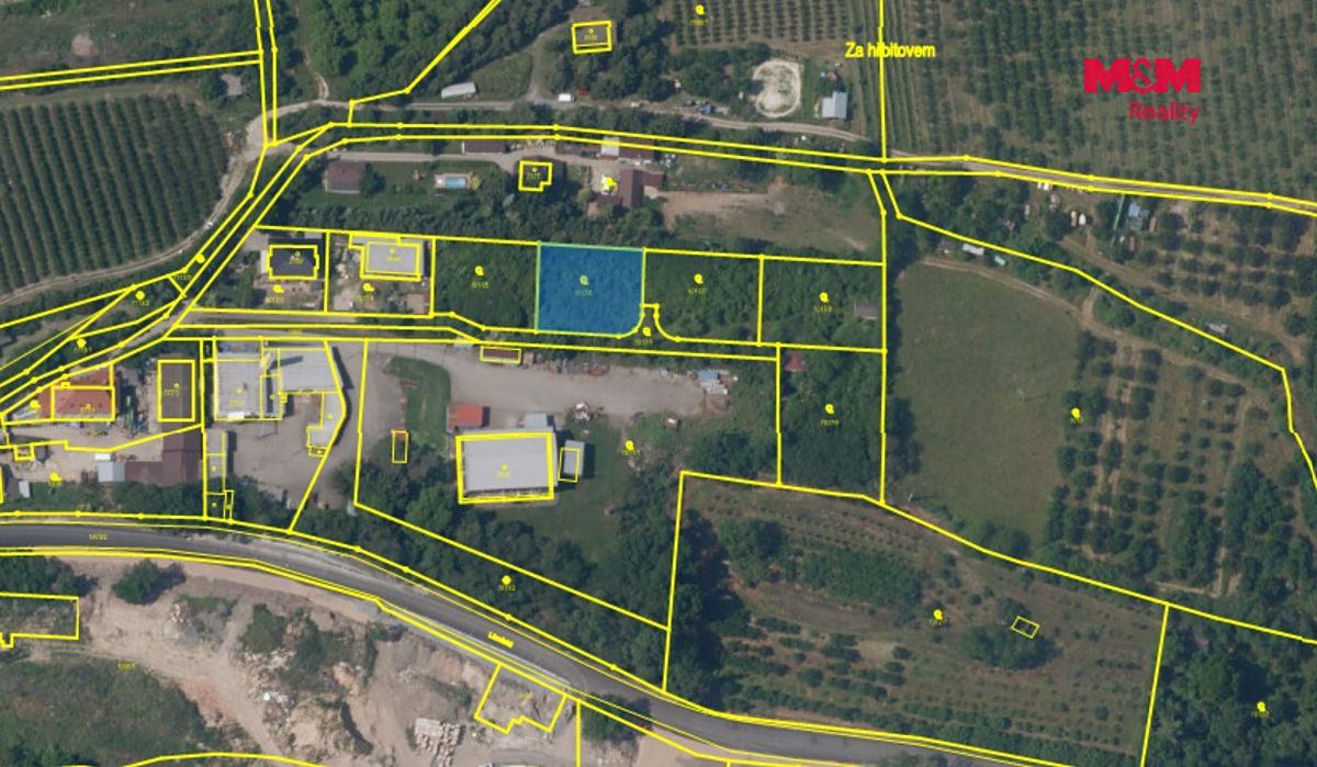 Prodej stavebního pozemku 895 m² – fotografie 3