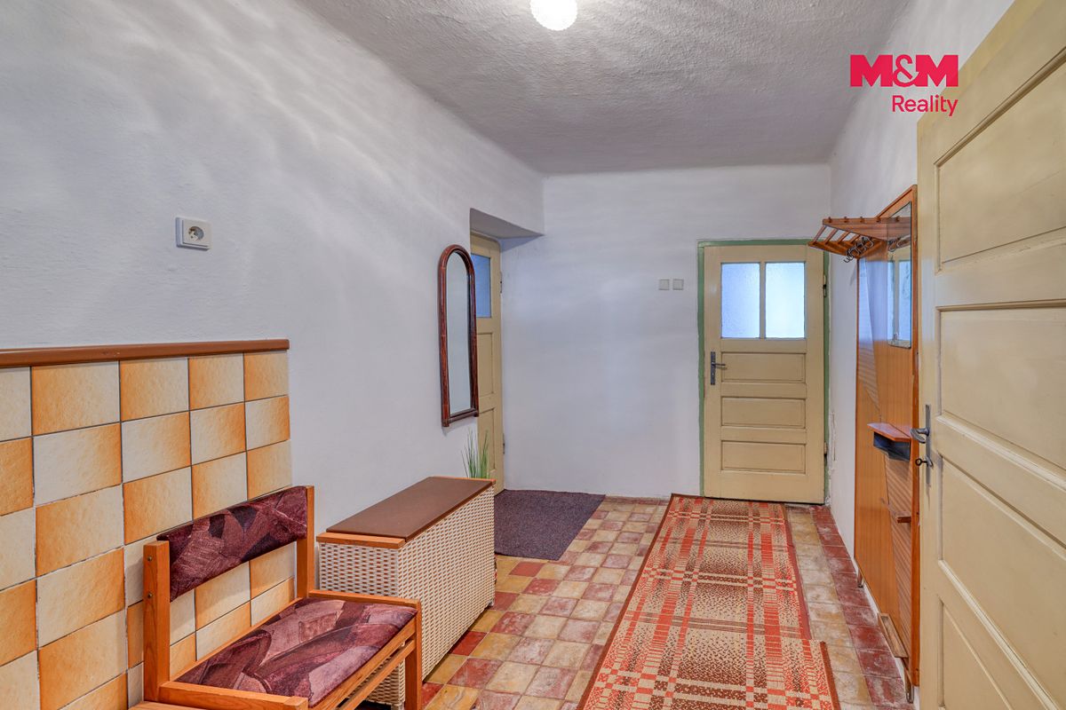 Prodej rodinného domu 90 m², pozemek 525 m² – fotografie 3