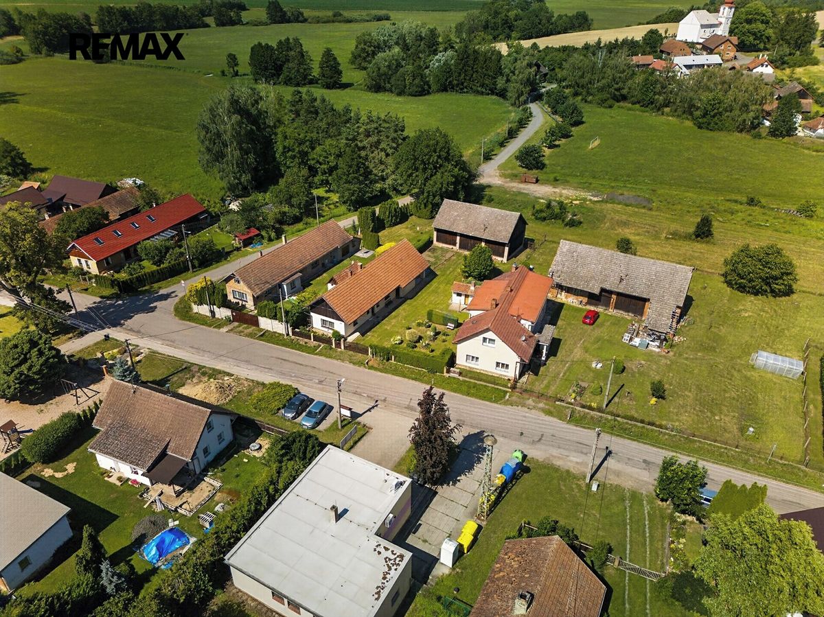 Prodej chalupy 138 m², pozemek 976 m²