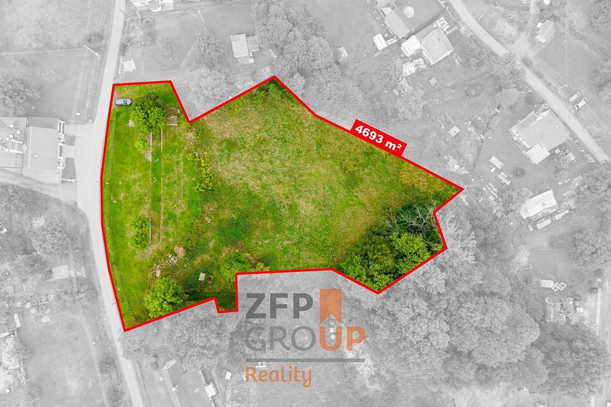 Prodej stavebního pozemku 4693 m² – fotografie 3