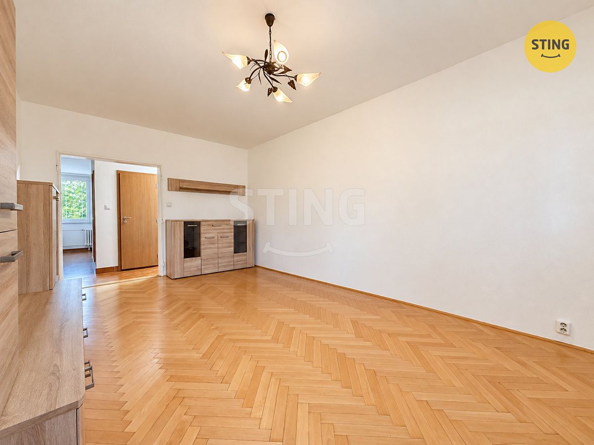 Pronájem bytu 3+1 78 m² – fotografie 3