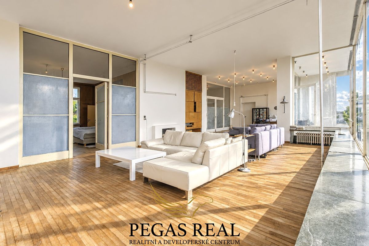 Prodej bytu 4+1 216 m² – fotografie 4