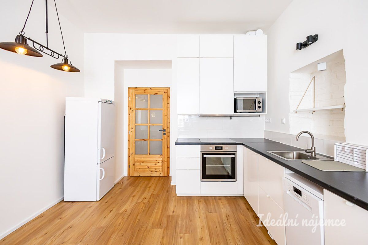 Pronájem bytu 3+kk 62 m²