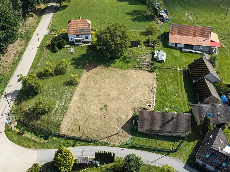 Prodej stavebního pozemku 1052 m², Červený Újezd – náhled fotky 3