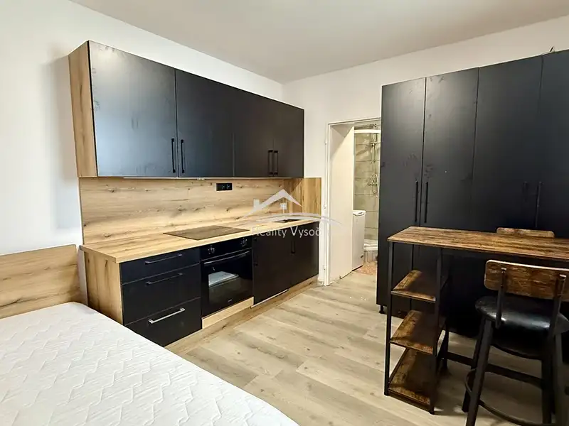 Pronájem bytu 1+kk 18 m², Světlá nad Sázavou – náhled fotky 1