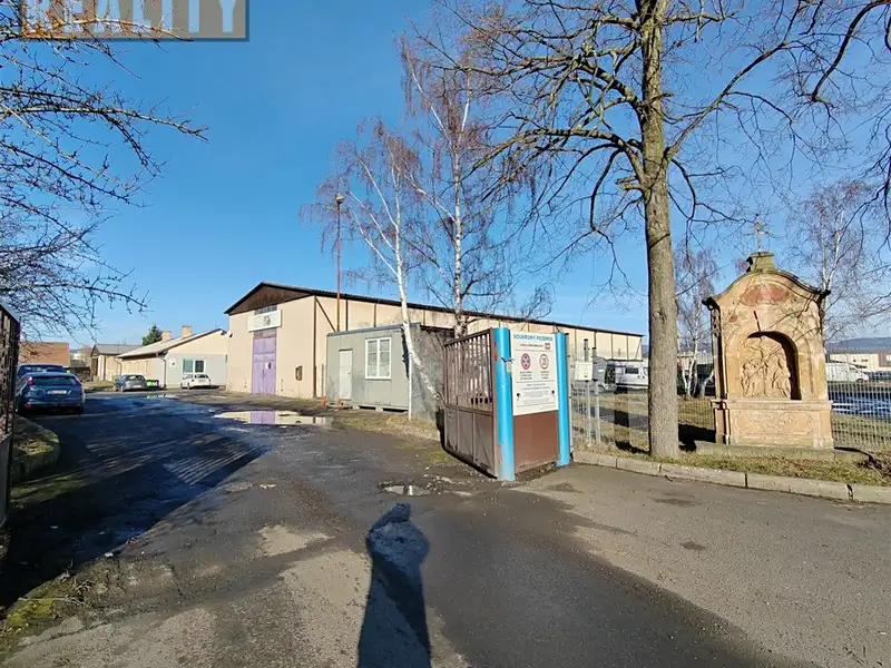 Pronájem výrobní haly, prostoru 559 m², Chomutov – náhled fotky 2