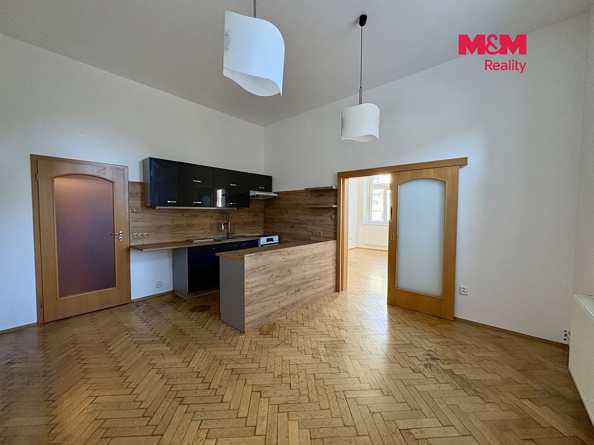 Pronájem bytu 2+kk 55 m² – fotografie 3