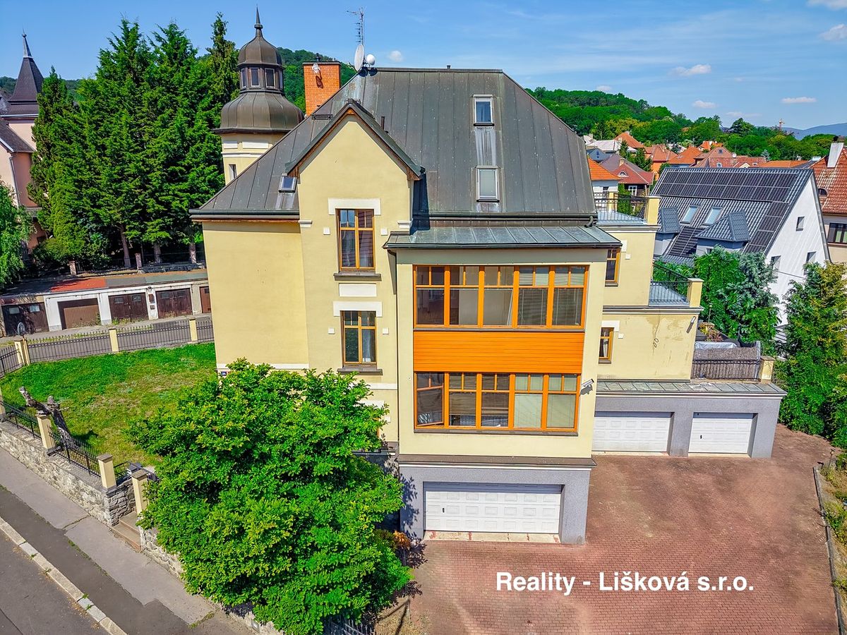 Pronájem bytu 4+kk 151 m² – fotografie 2