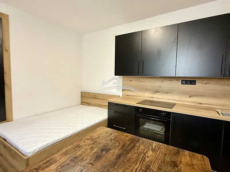 Pronájem bytu 1+kk 18 m², Světlá nad Sázavou – náhled fotky 3