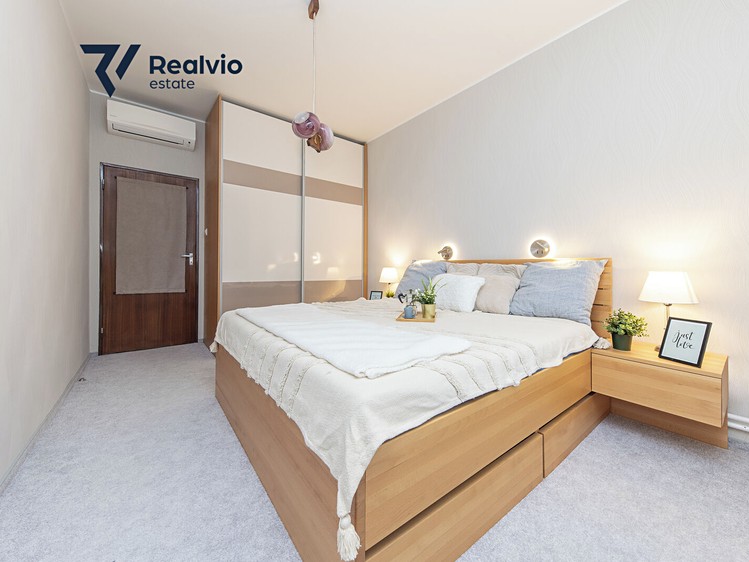Prodej domu, 306 m² (10 z 27)