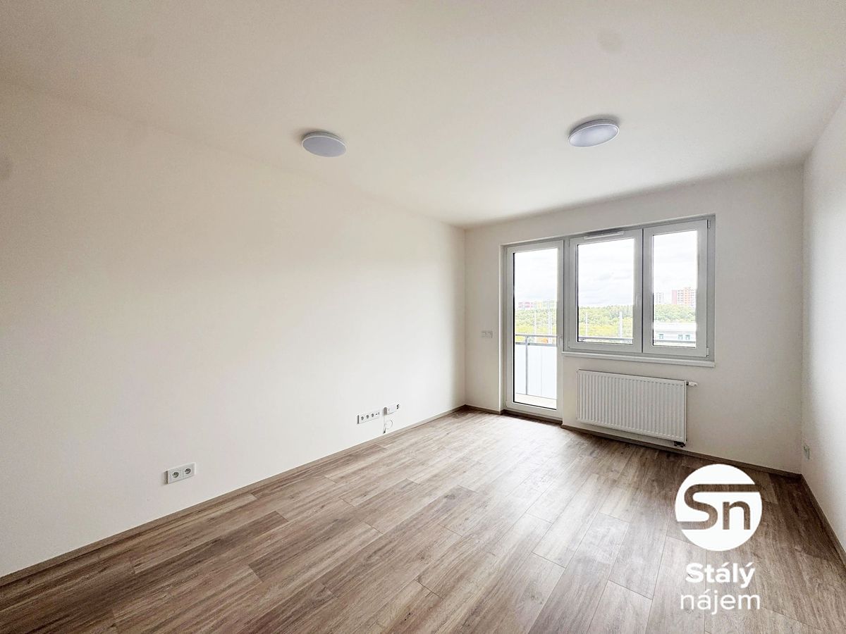 Pronájem bytu 2+kk 48 m² – fotografie 3