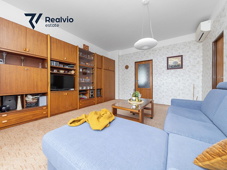 Prodej domu, 306 m² (7 z 27)