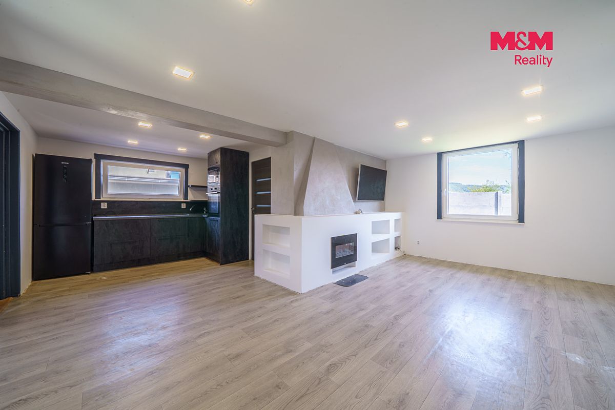 Prodej chalupy 90 m², pozemek 321 m² – fotografie 2