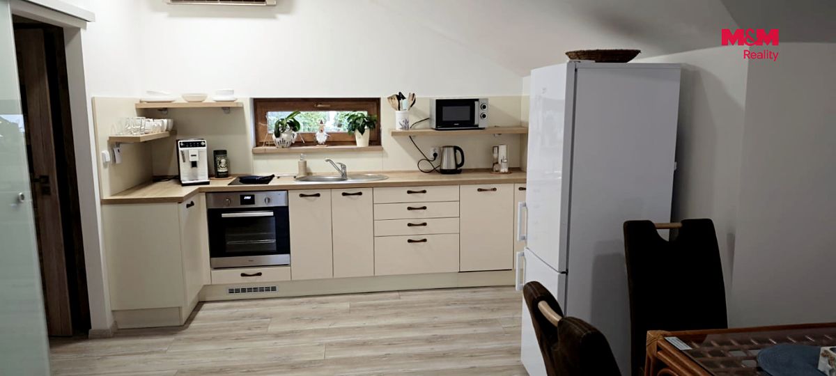 Pronájem bytu 2+kk 60 m² – fotografie 2