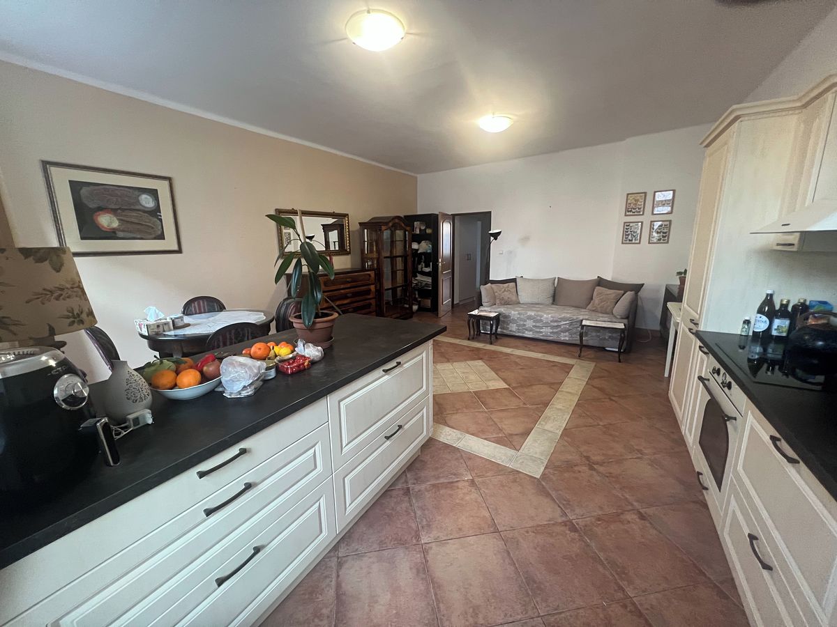 Pronájem bytu 3+kk 96 m² – fotografie 5