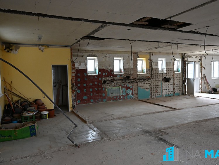 Prodej komerčního prostoru, 272 m² (7 z 13)