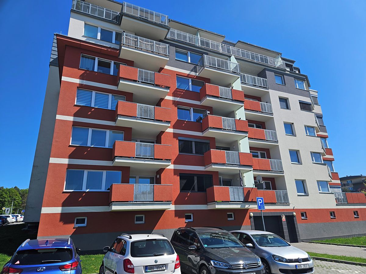 Pronájem bytu 1+kk 36 m²