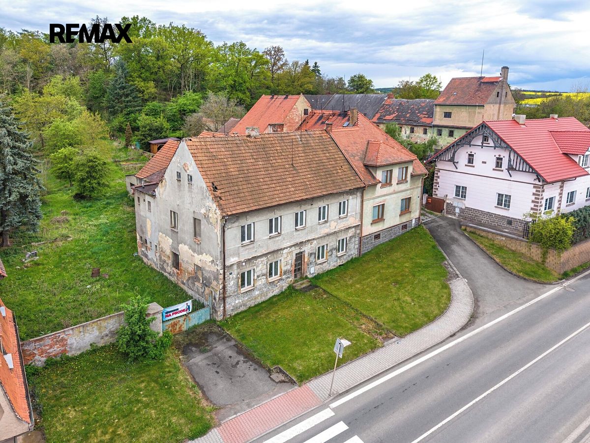 Prodej rodinného domu 522 m², pozemek 2951 m² – fotografie 2