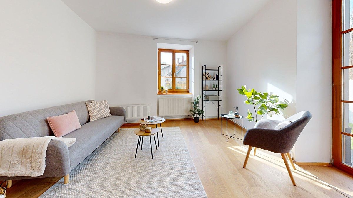 Prodej rodinného domu 317 m², pozemek 1233 m² – fotografie 4