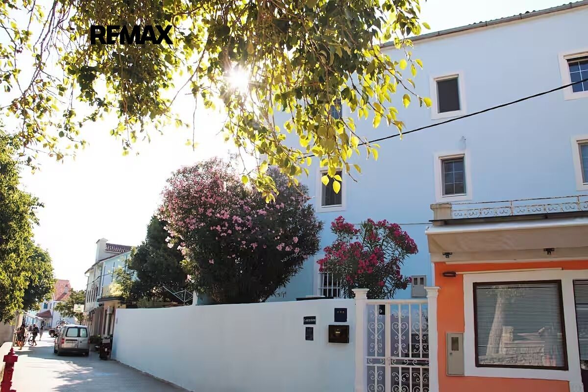 Prodej vily 600 m², pozemek 530 m², Mali Lošinj – fotka 1 z 3