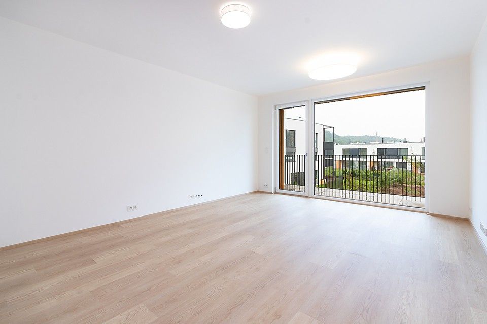 Pronájem bytu 2+kk 65 m² – fotografie 4
