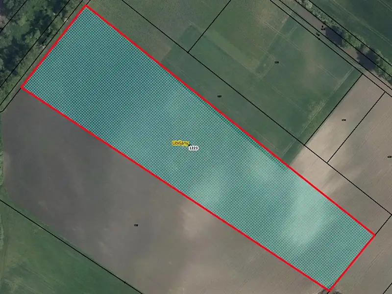 Prodej pole 34743 m², Libišany – náhled fotky 1