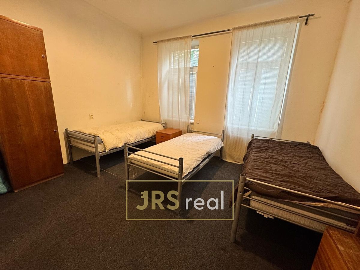 Pronájem bytu 2+kk 64 m² – fotografie 4