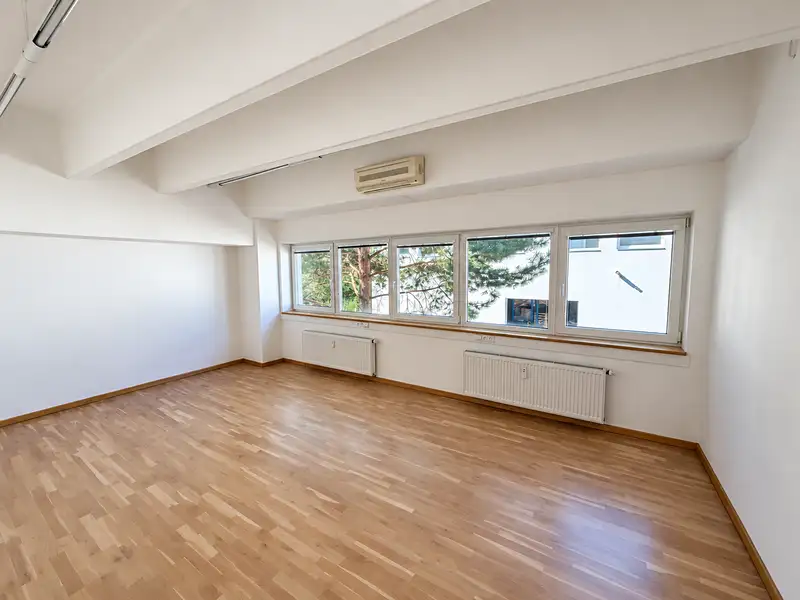 Pronájem kanceláře 22 m², Praha – náhled fotky 1