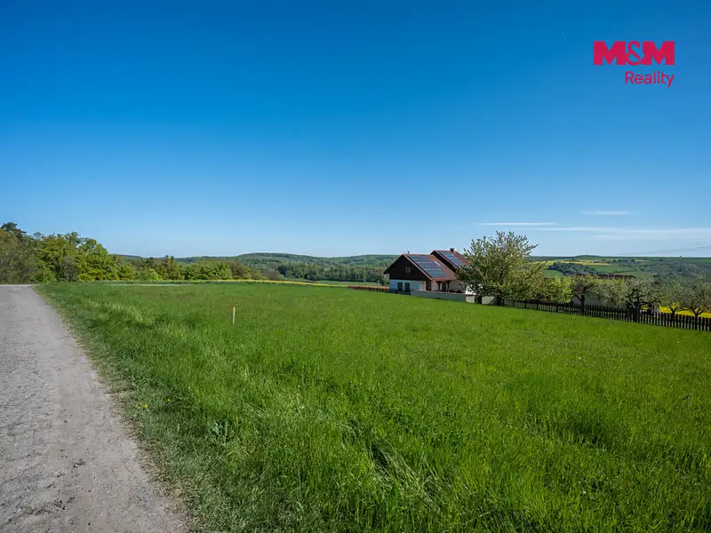 Prodej stavebního pozemku 1400 m², Halenkovice – náhled fotky 2