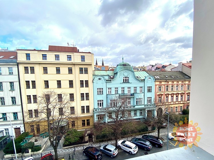 Pronájem komerčního prostoru, 25 m² (2 z 8)