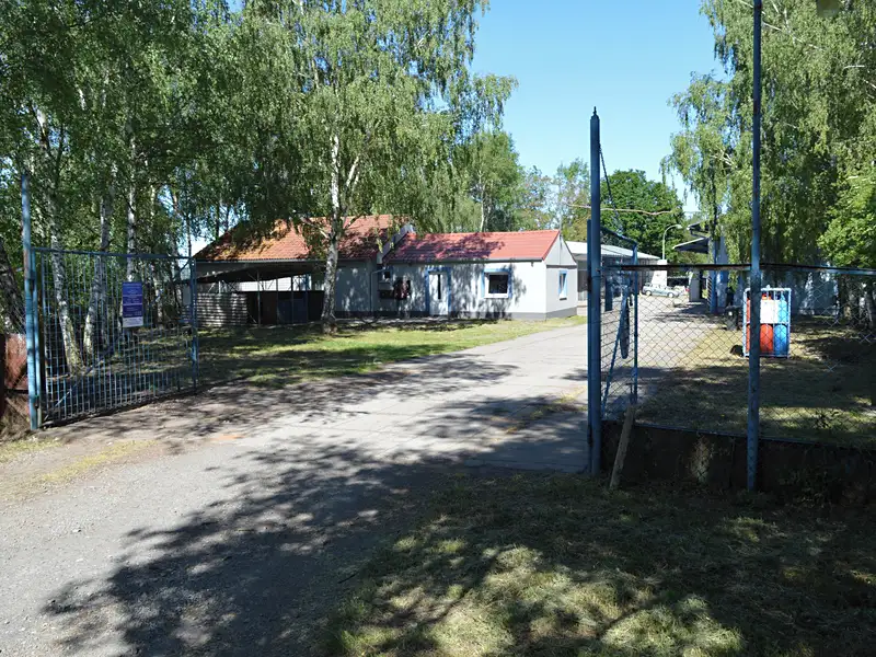 Prodej výrobní haly, prostoru 832 m², Lišany – náhled fotky 1