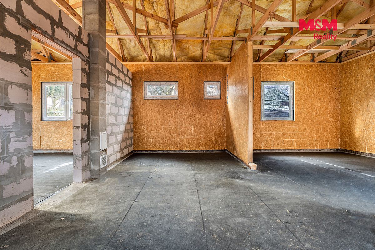 Prodej rodinného domu 95 m², pozemek 1203 m² – fotografie 2
